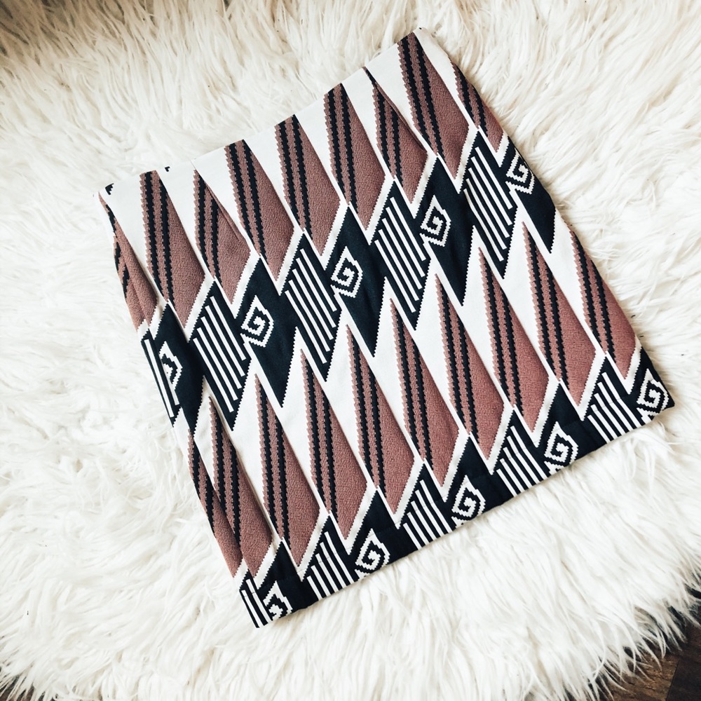 Happening Mini Skirt